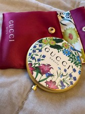 Gucci Floral Pattern metal